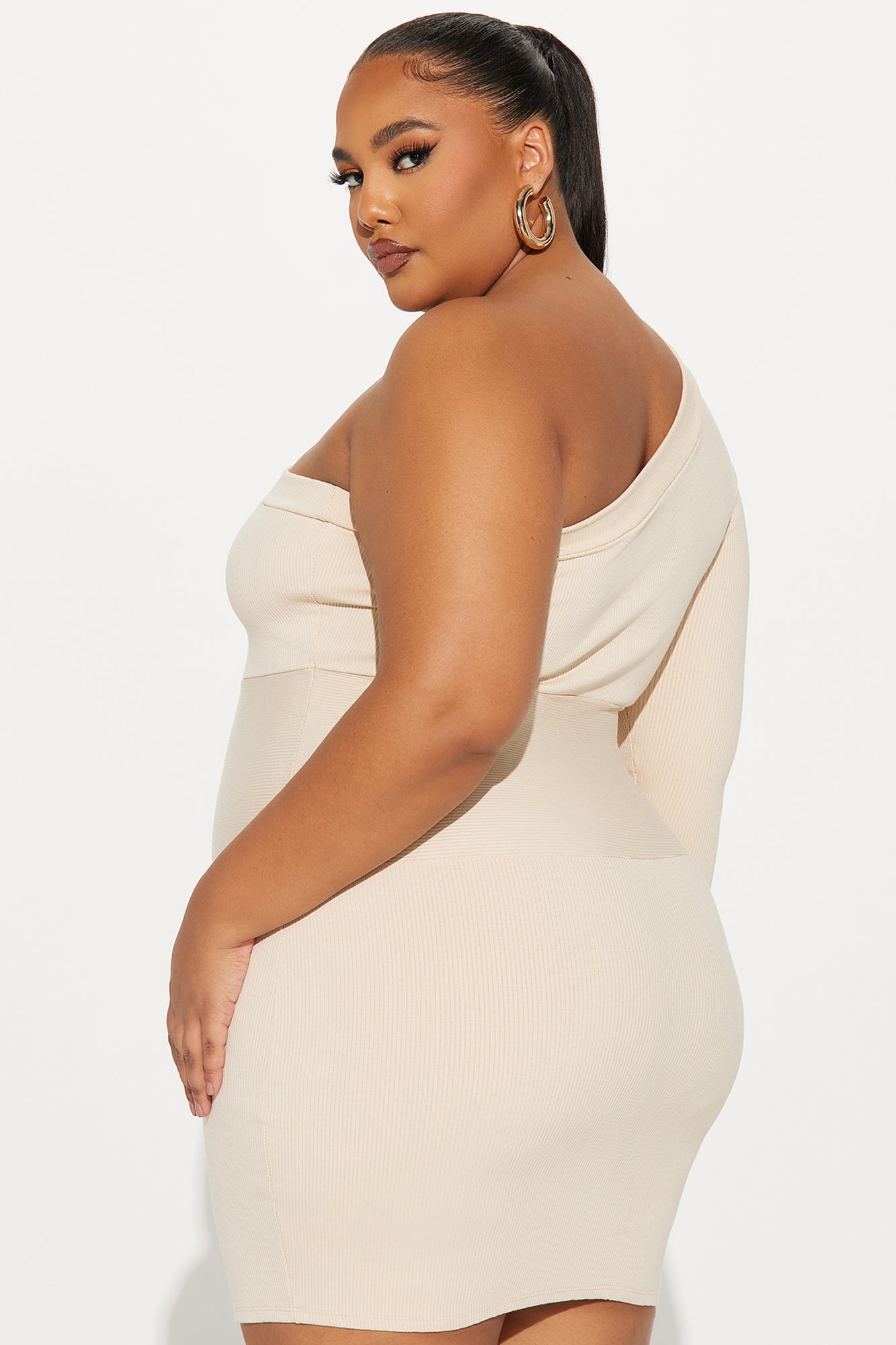 Slay in Style with the Bella Mini Dress in Cream
