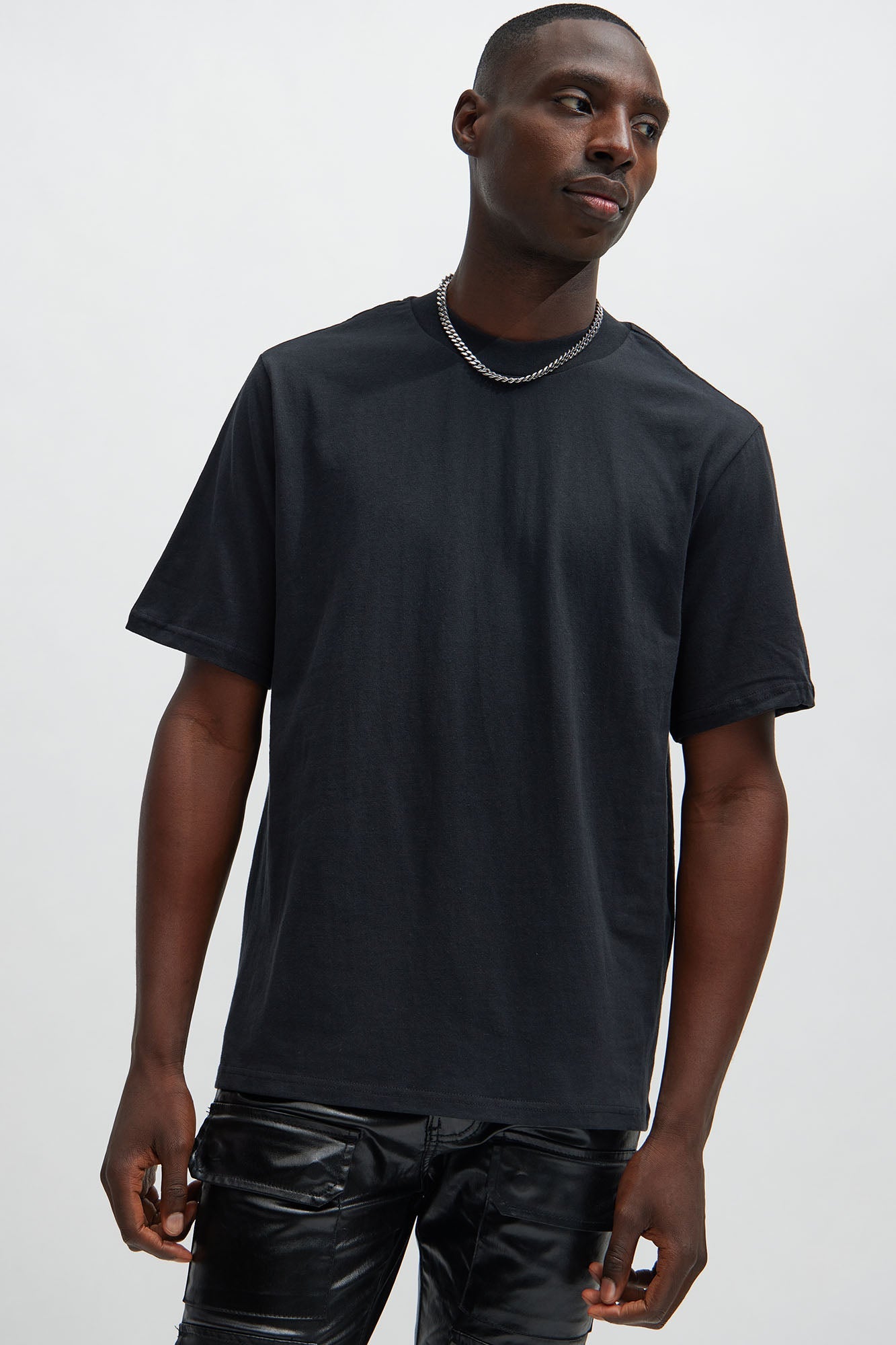 Ultimate Comfort: Oversized Heavyweight Black Short Sleeve Tee