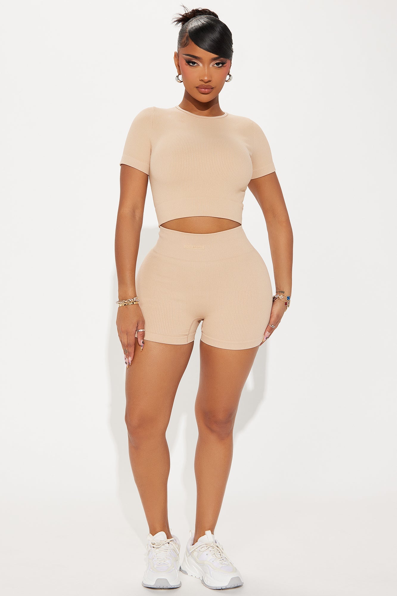 ARAKAR XSeam Active Set in Tan