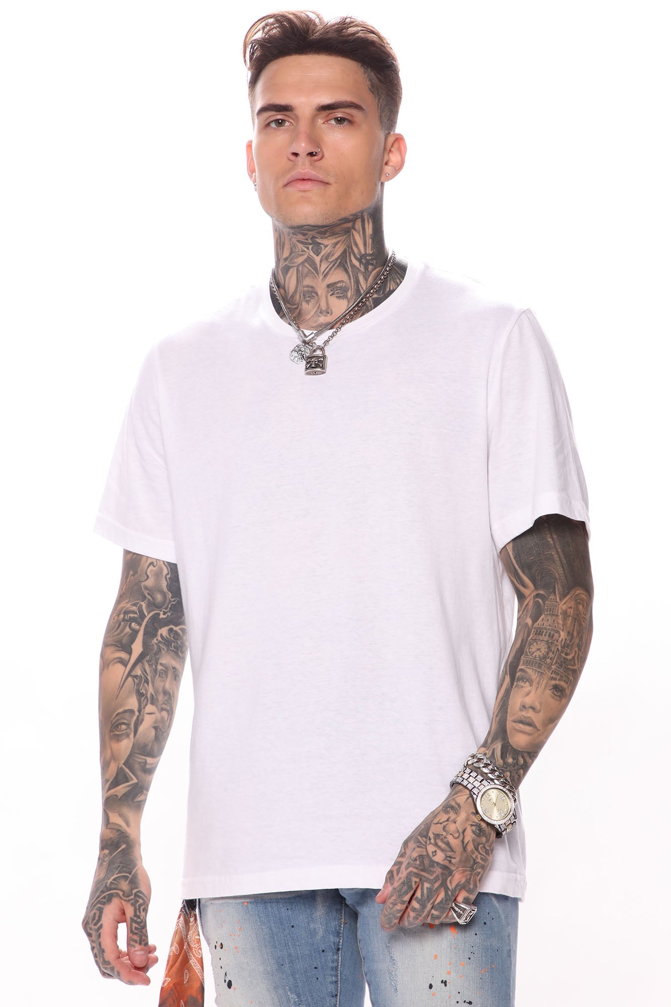 Essential Crew Tee: Classic White Staple for Every Wardrobe