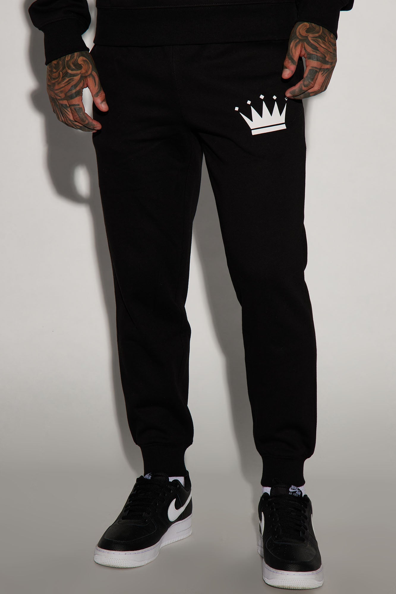 Stylish Crown Jogger in Black
