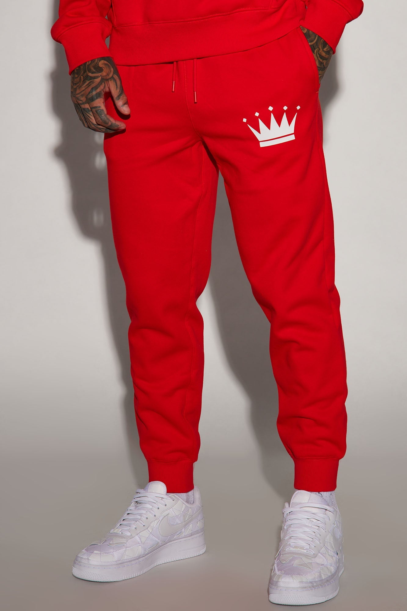 Stylish Crown Jogger In Red