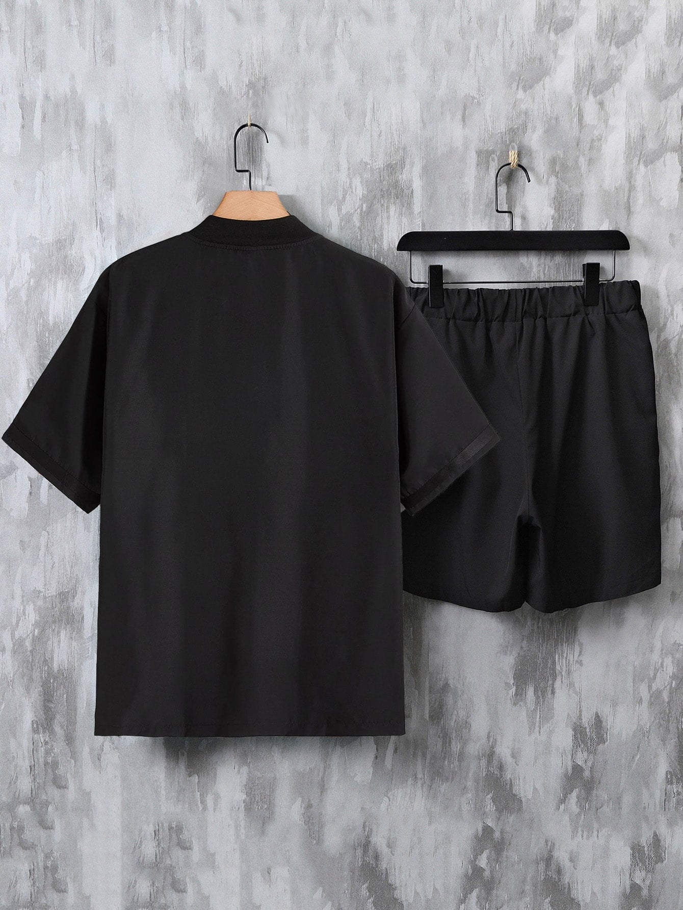 ARAKAR Sporty Men's Graphic Baseball Collar Shirt & Shorts Set