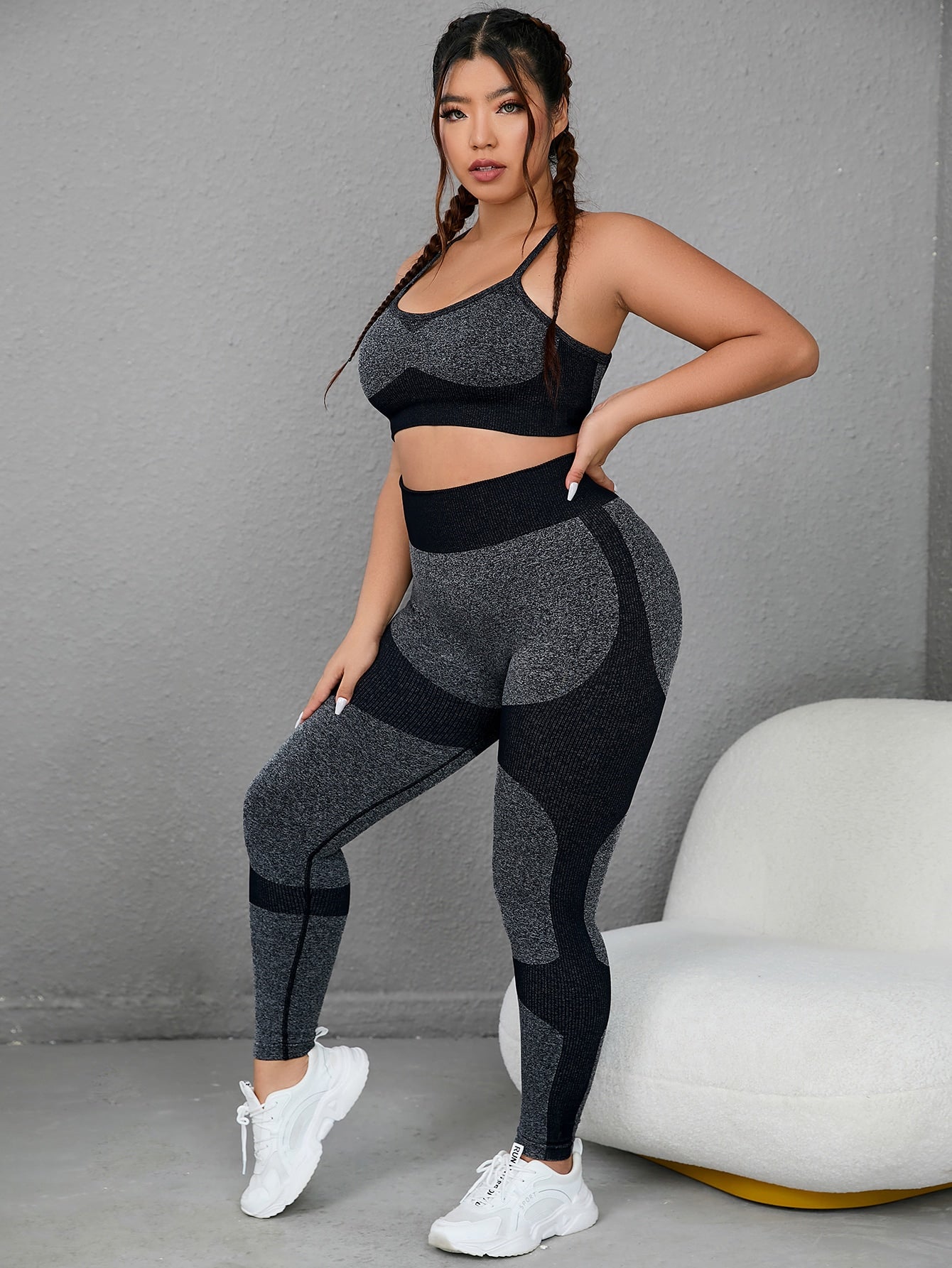 Yoga Plus Two Tone Crisscross Back Sports Set
