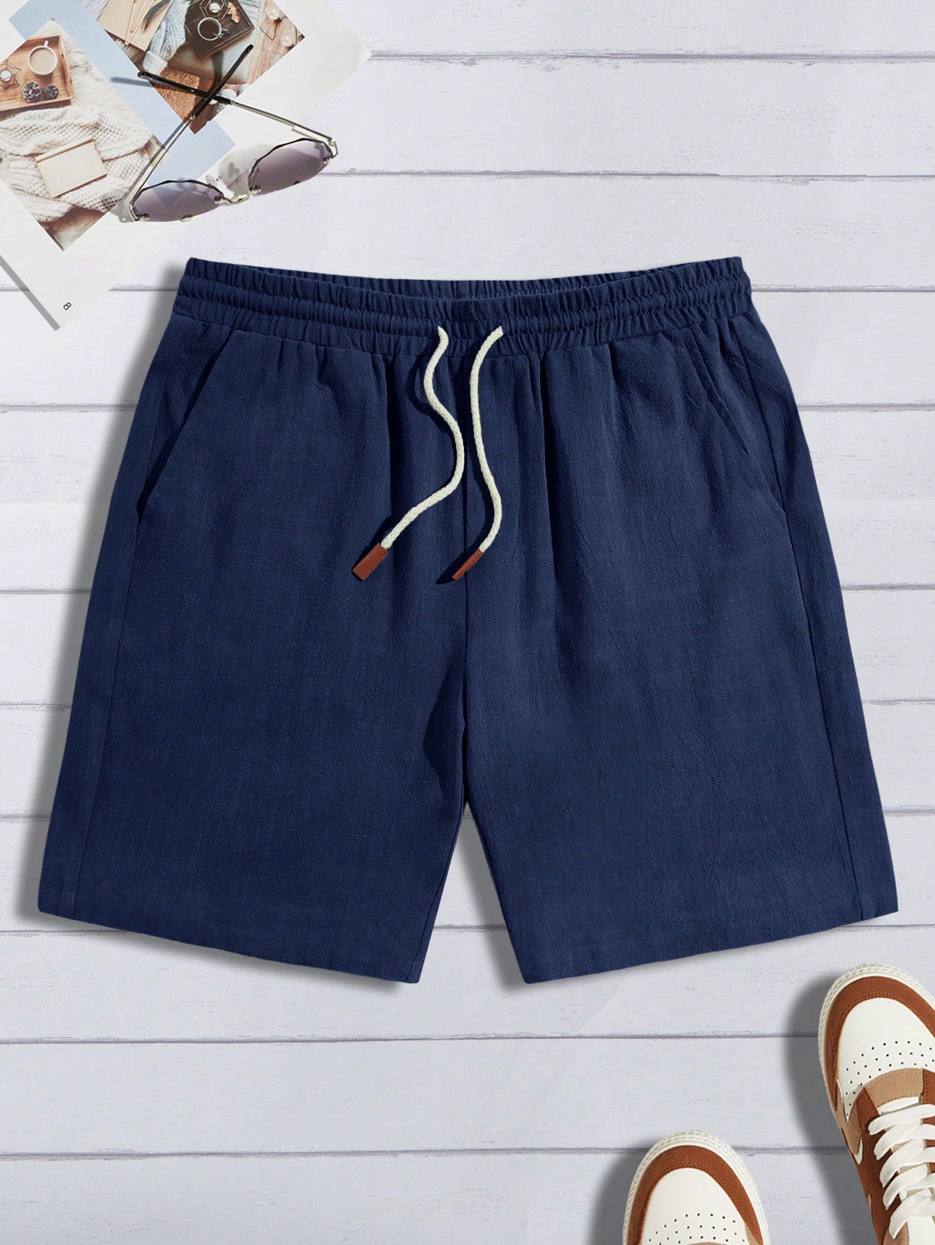 Men's Stylish Drawstring Waist Shorts.