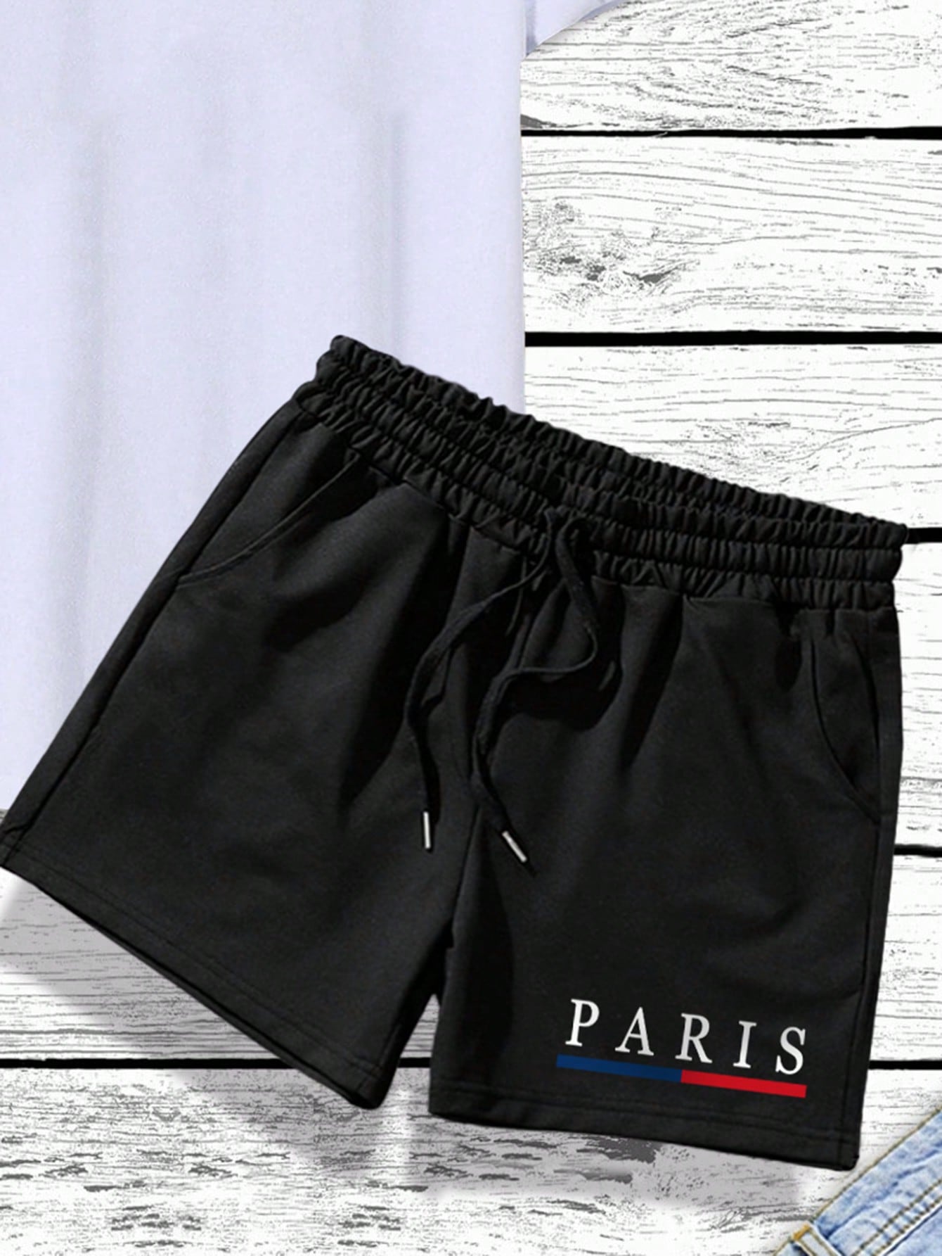 Men's Graphic T & Drawstring Waist Shorts