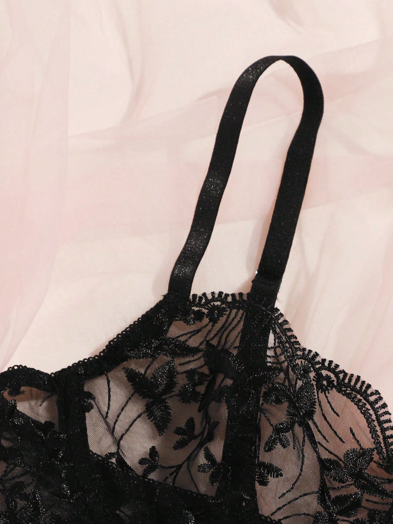Classic Sexy Embroidered Mesh Lingerie Set