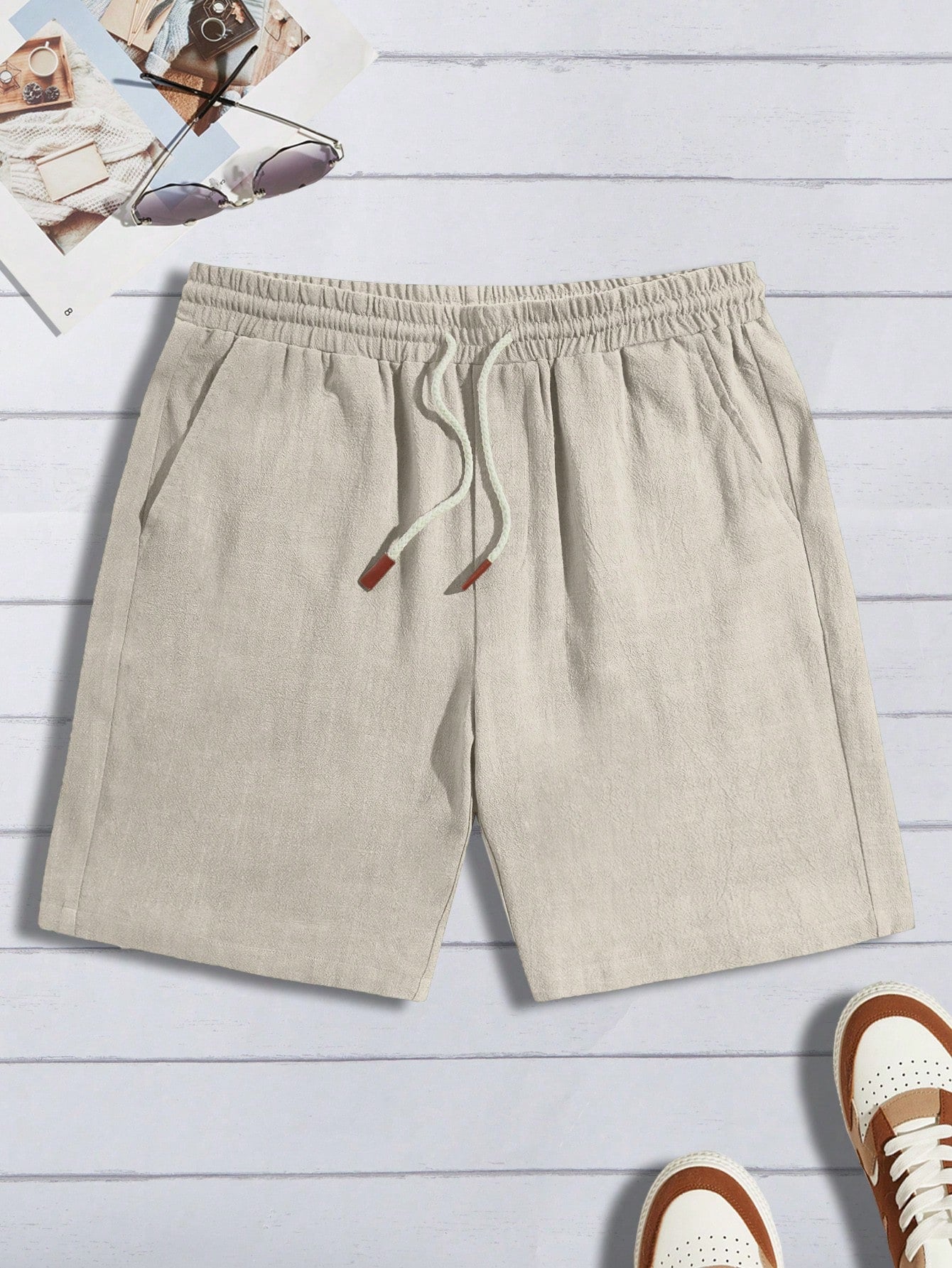 Men's Stylish Drawstring Waist Shorts.