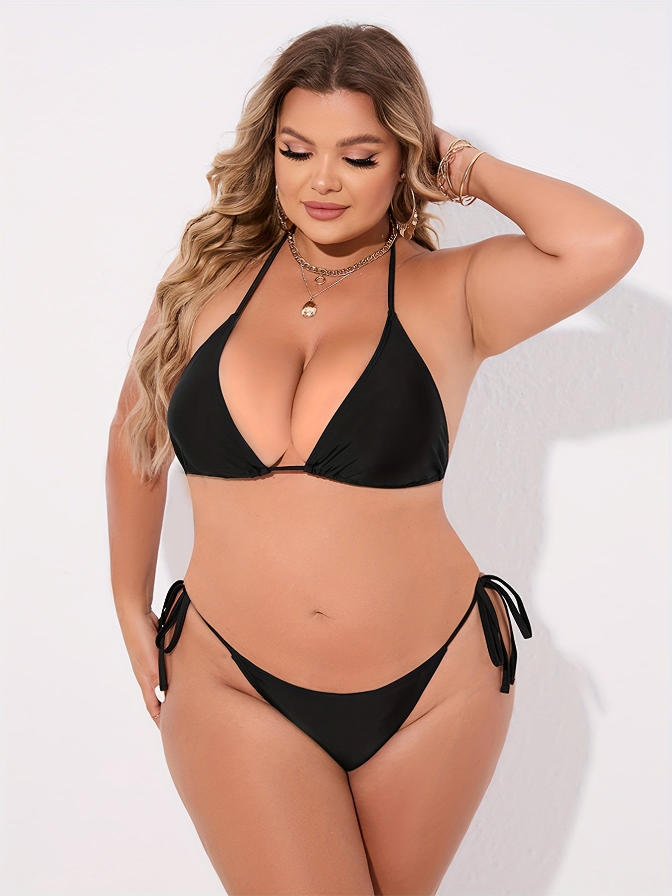 Plus Size Plain Halter Neck High Leg Cut Bikini Set: Embrace Your Curves in Style!