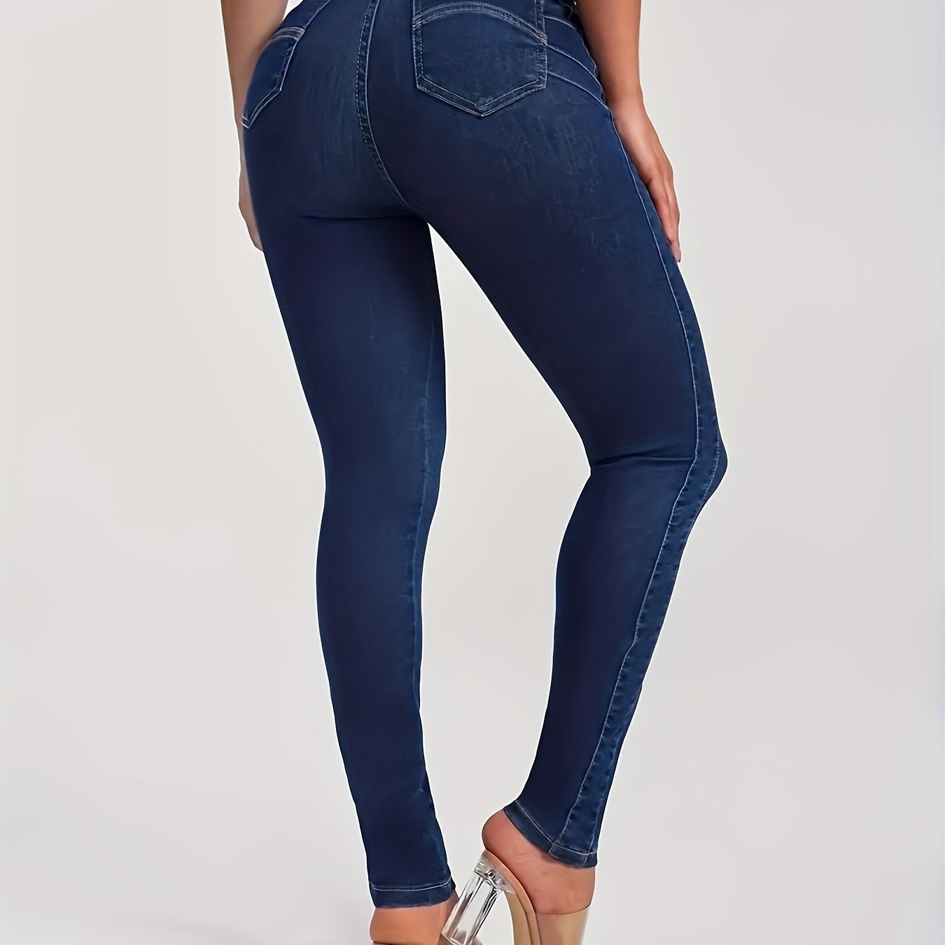 Enhance Your Curves with our Butt Lifting Skinny Jeans - Comfortable and Slim Fitted Denim