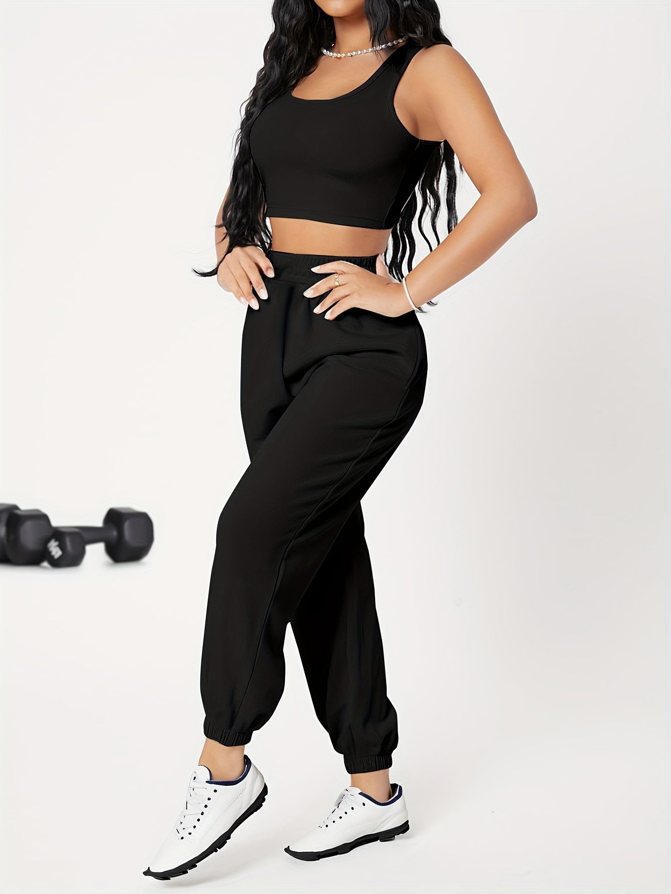 Sleek Strength Workout Set: Crew Neck Tank Top and Elastic Waist Jogger Pants