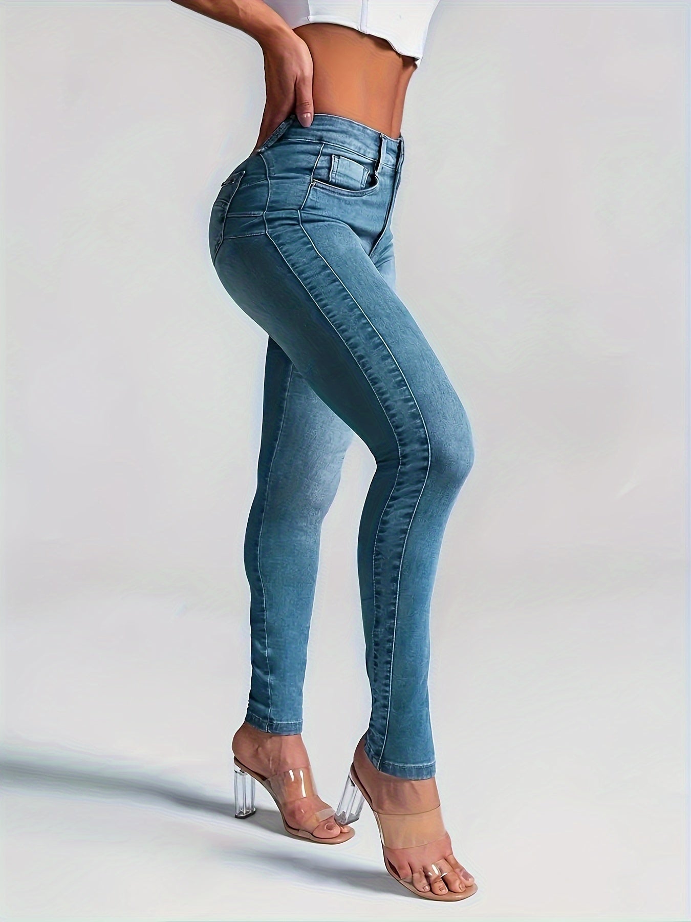 Enhance Your Curves with our Butt Lifting Skinny Jeans - Comfortable and Slim Fitted Denim