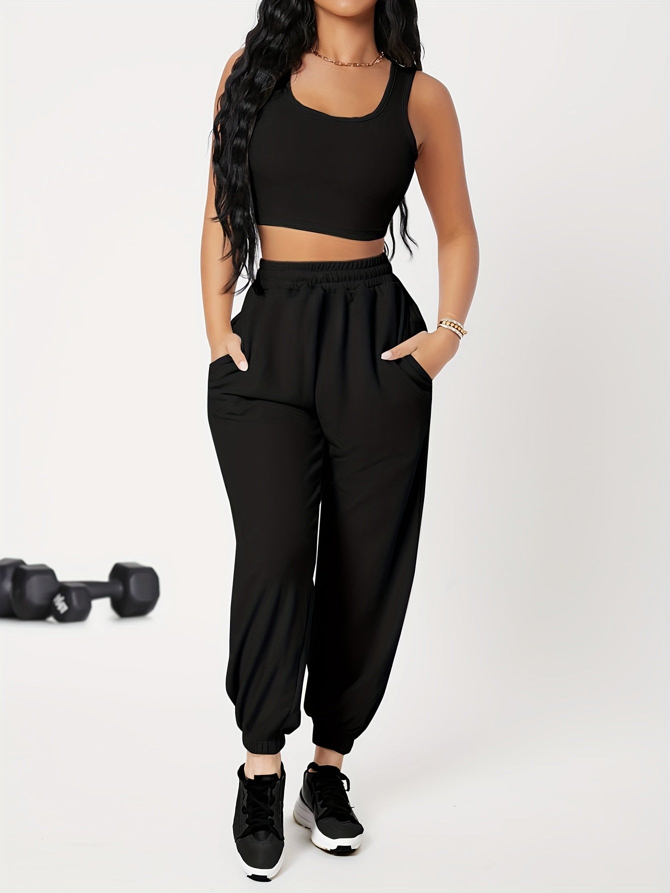 Sleek Strength Workout Set: Crew Neck Tank Top and Elastic Waist Jogger Pants