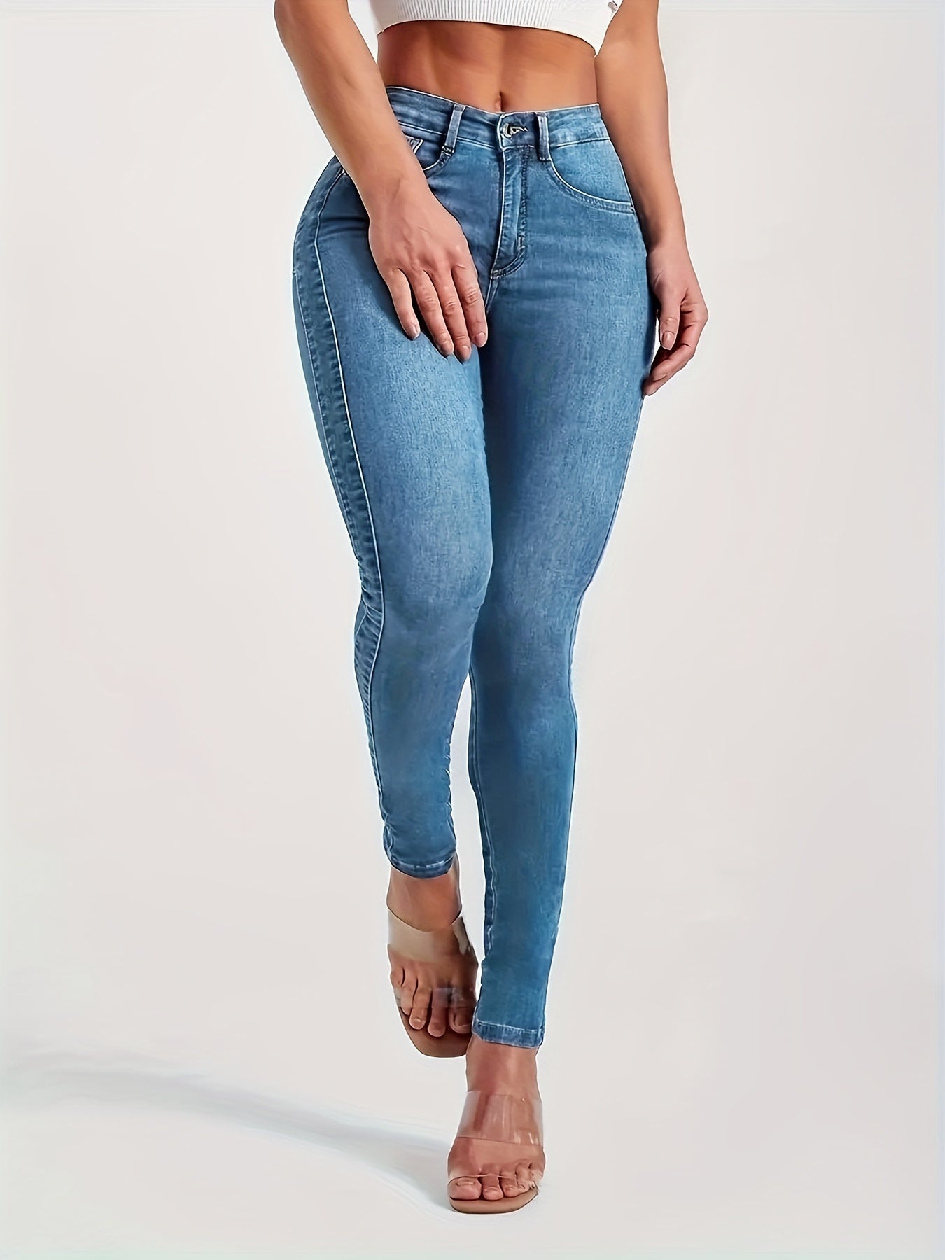 Enhance Your Curves with our Butt Lifting Skinny Jeans - Comfortable and Slim Fitted Denim