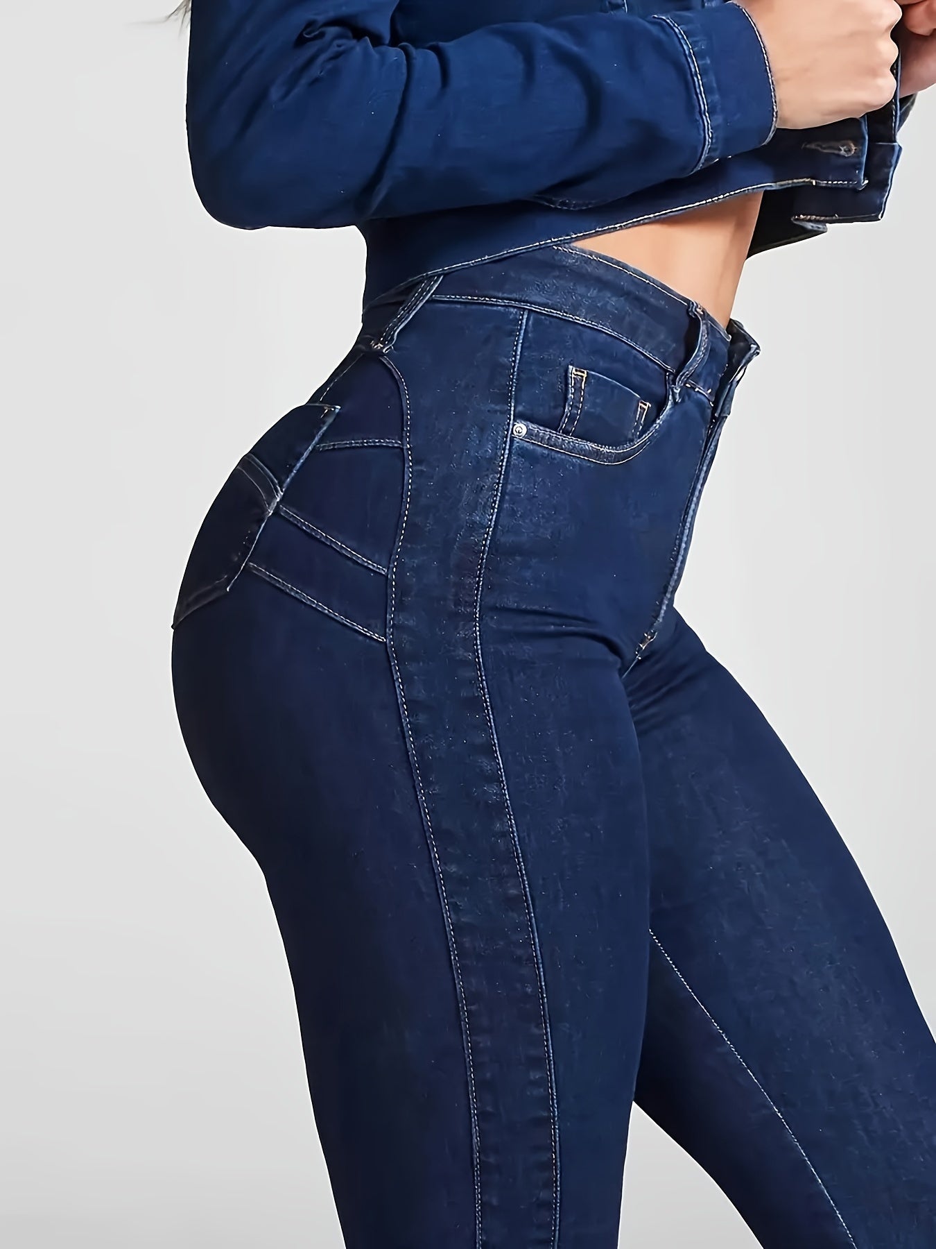 Enhance Your Curves with our Butt Lifting Skinny Jeans - Comfortable and Slim Fitted Denim